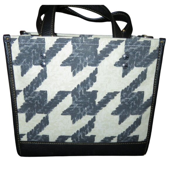 Coach 2023 Dempsey Tote 22 Houndstooth Print Canvas and refined pebble leather - Picture 2 of 13